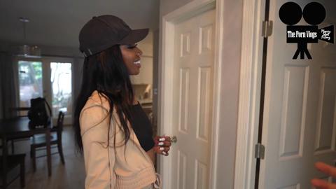 Sexy ebony babe sucked me, pounded my cock🌭 until it blew inside her creamy thighs