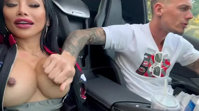 Grab Me and Fill My Pussy🌮️ with That Huge Dick🍆!