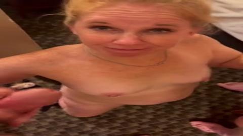 Seduced wife pleases with oral😜 dual penetration, ending with cumshots