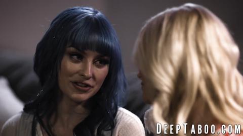 Sporty MILF Serene Siren Coaxes Teen Jewelz Blu for Intimate Pleasure