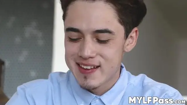 Christiana Cinn′s Insatiable欲 Craved boyfriend′s Massive Dick🍆