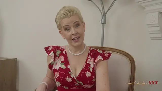 Bobbi Shay &mdash;  Yourlusty milf Judy &mdash;  Craves Pre-Bed XXX Action (POV)