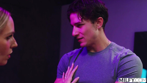 MILFY Married MILF Sierra Spunk Gets Her Pussy Worked Out By Fitness Instructor