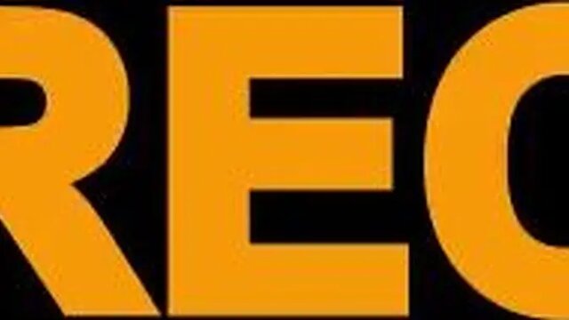 Hot Turkish MILF gives footjob POV