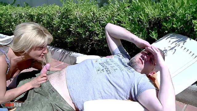 Hot colombian Milf Yesenia Rock is back for some good fucking