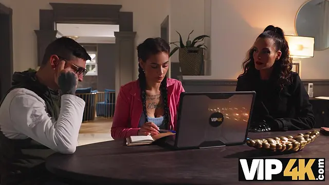 Naughty EXPERIENCED LADY seduces boyfriend for steamy rear entry